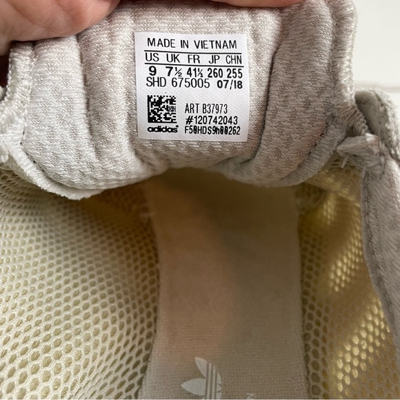 Adidas I-5923 Sneakers Shoes Women's Size 9 Beige Crystal White Lilac EUC - Picture 13 of 13